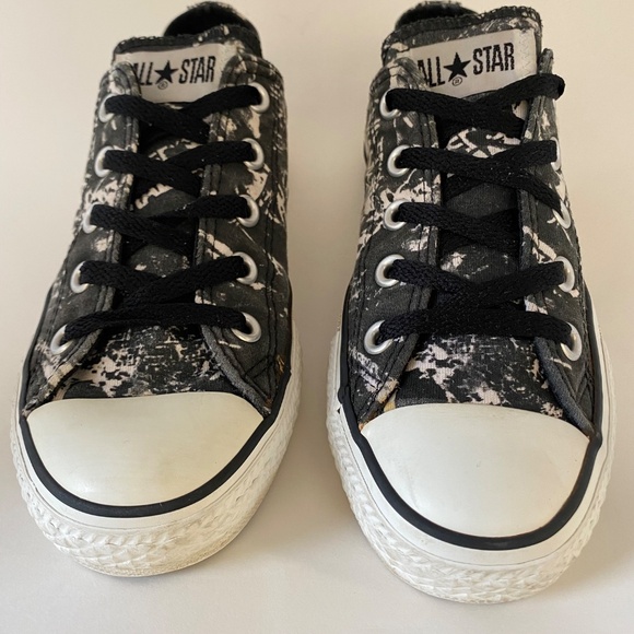 Converse All Stars Black & White women's size 6 - Picture 2 of 10